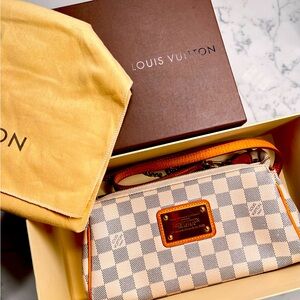 Louis Vuitton pouchette—Eva Damier Azur